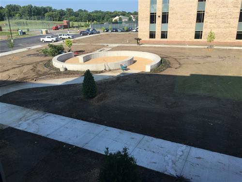 OUtdoor classroom space 