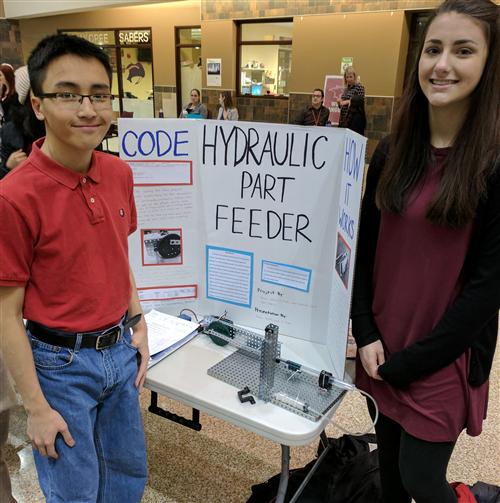 Hydraulic Part feeder at the Saber showcase 